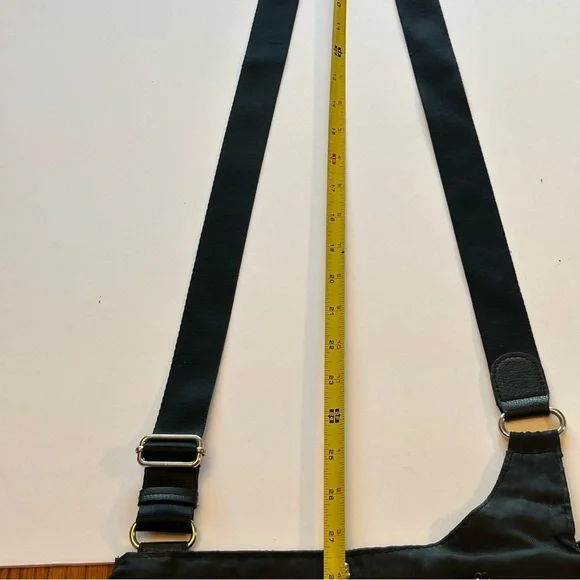 Mosey by baggallini Black Crossbody Travel Bag - Picture 5 of 13